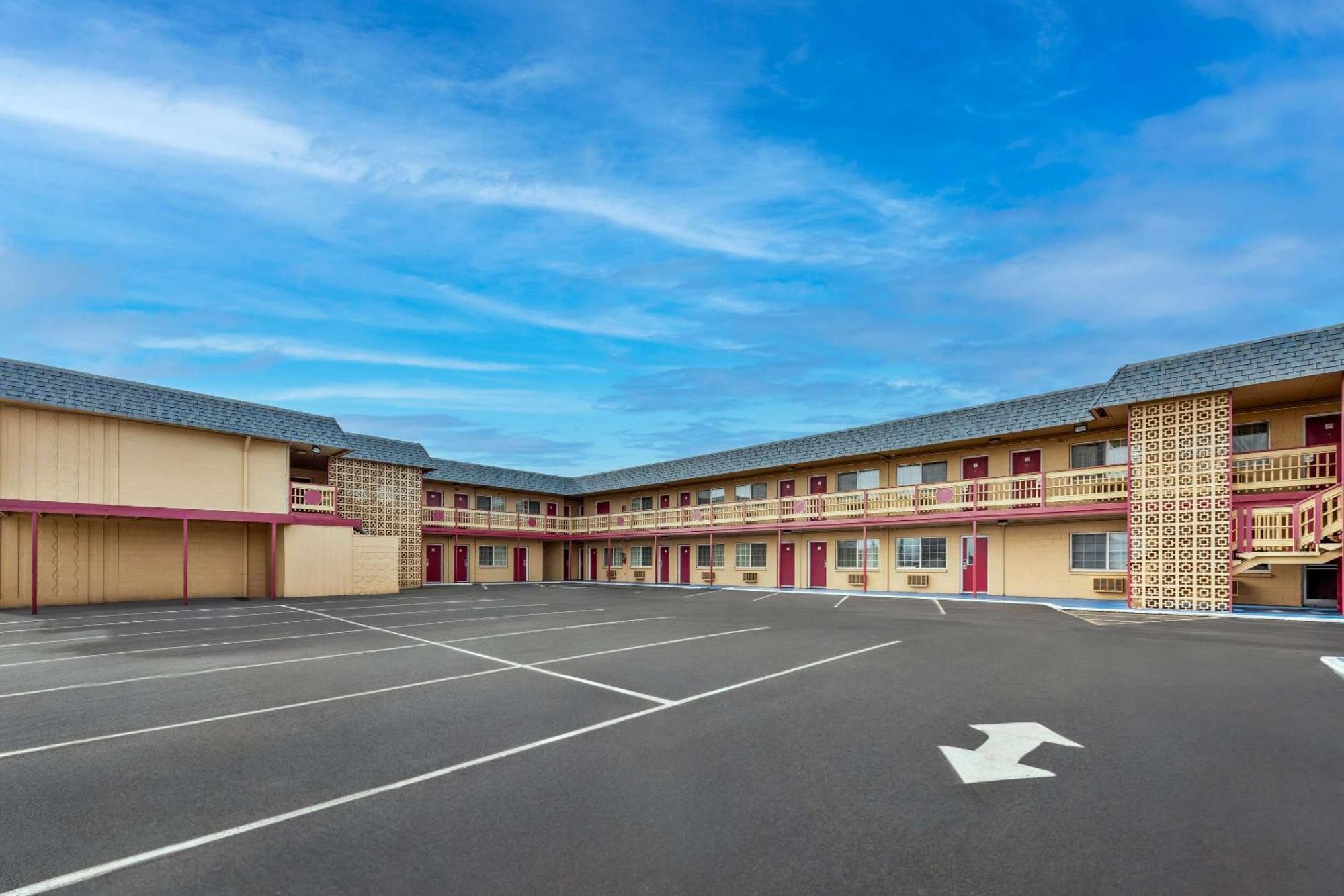 Econo Lodge Fallon Naval Air Station Area Zewnętrze zdjęcie
